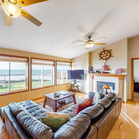 Oceanfront Solitude Gleneden Beach Exterior photo