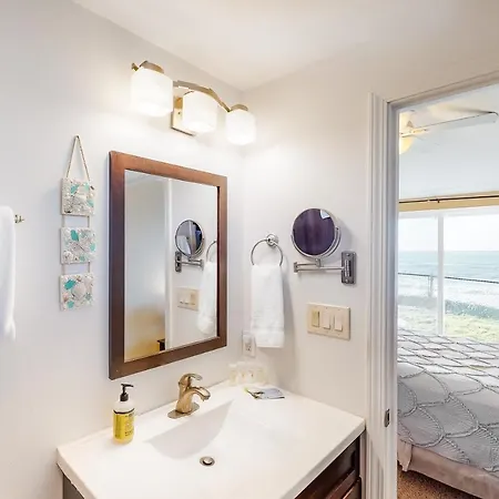 Oceanfront Solitude Gleneden Beach Exterior photo