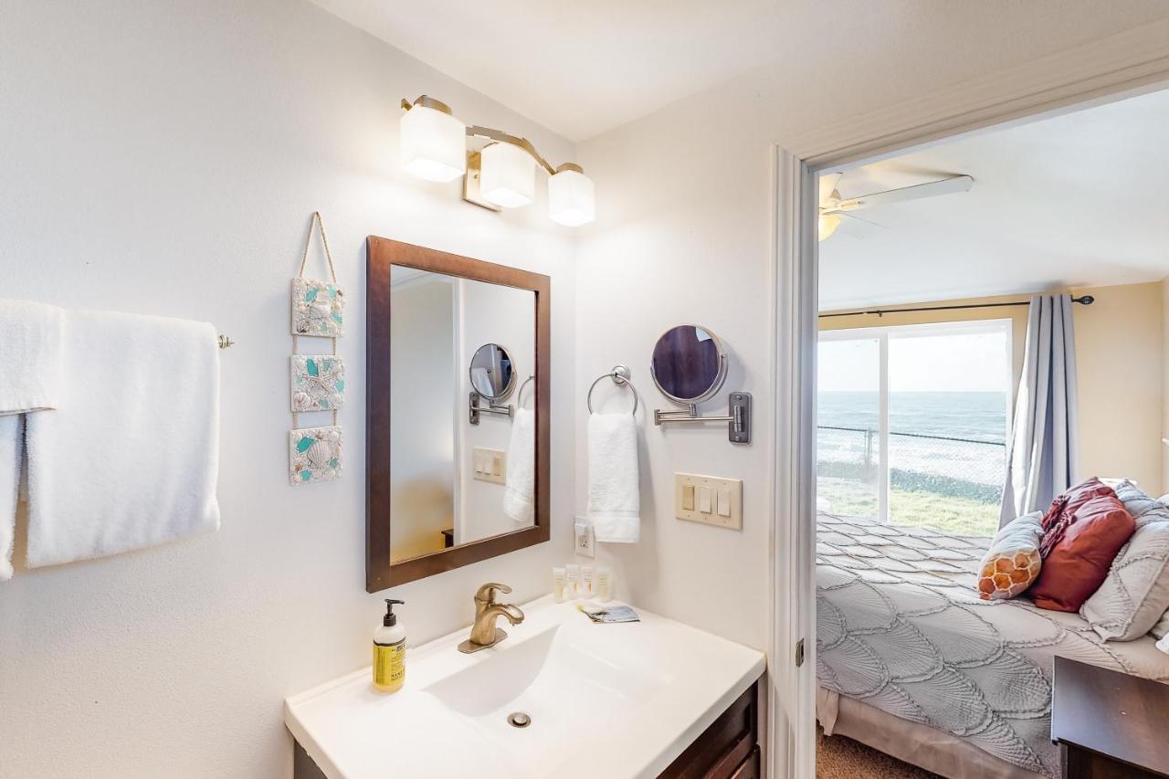 Oceanfront Solitude Holiday home Gleneden Beach