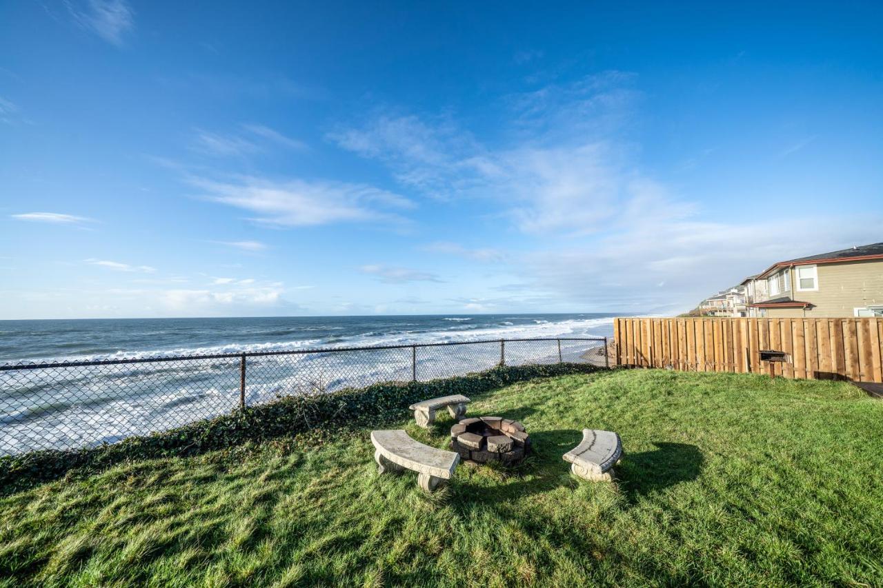 Oceanfront Solitude Holiday home *