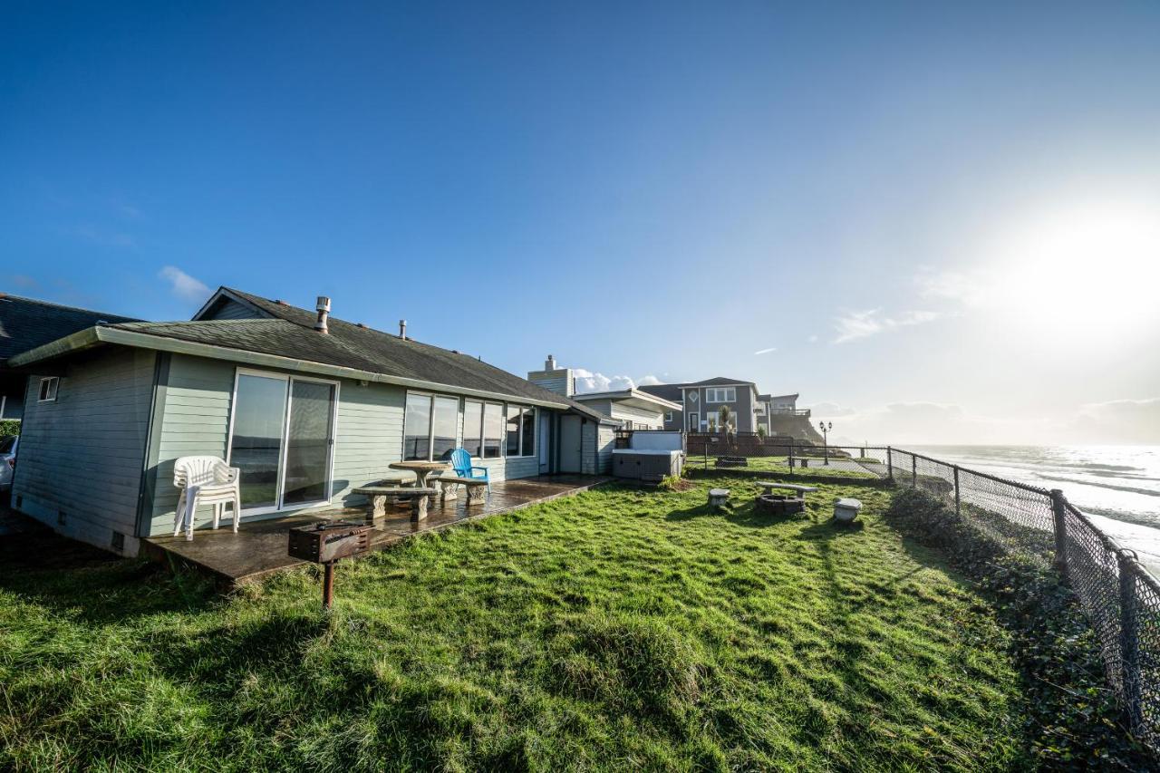 Holiday home Oceanfront Solitude
