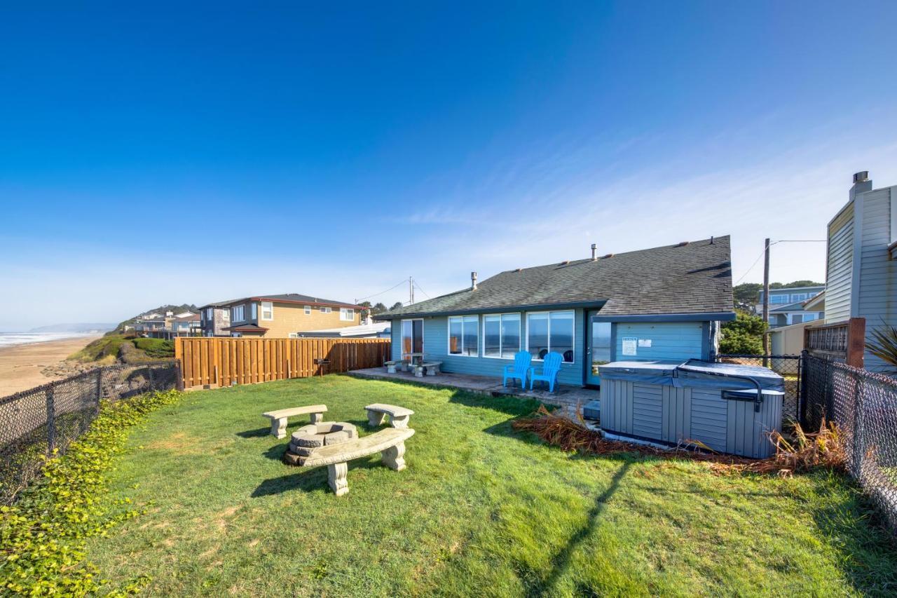 Holiday home Oceanfront Solitude